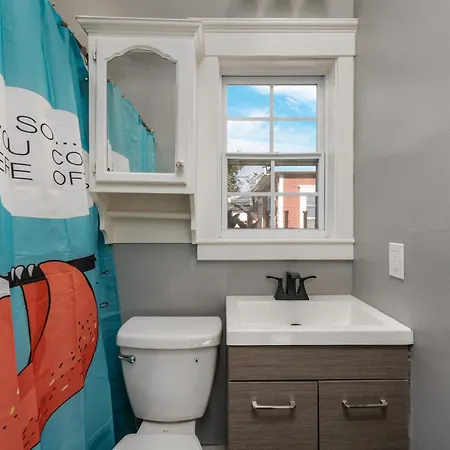 Comfy Studio With King Bed & Full Kitchen - Near Attractions Houston Exterior photo