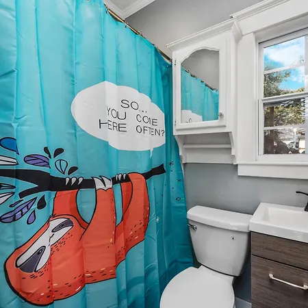 Comfy Studio With King Bed & Full Kitchen - Near Attractions Houston Exterior photo